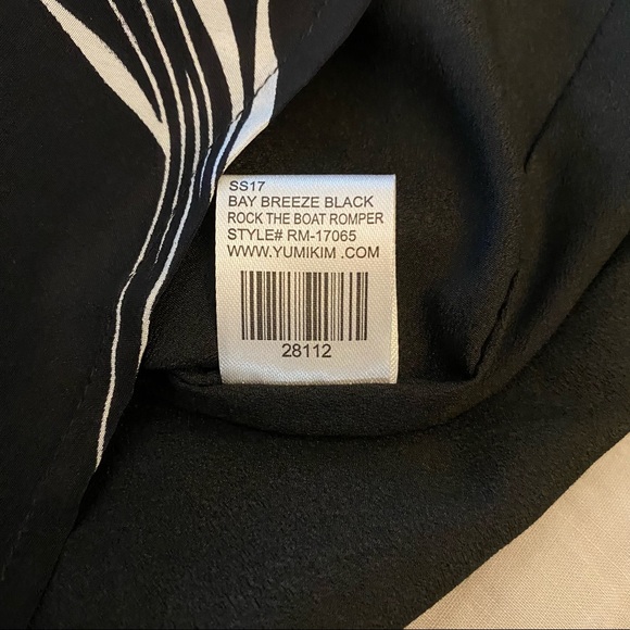 Yumi Kim | Rock The Boat Romper — Black Floral | Size Small - Picture 8 of 14